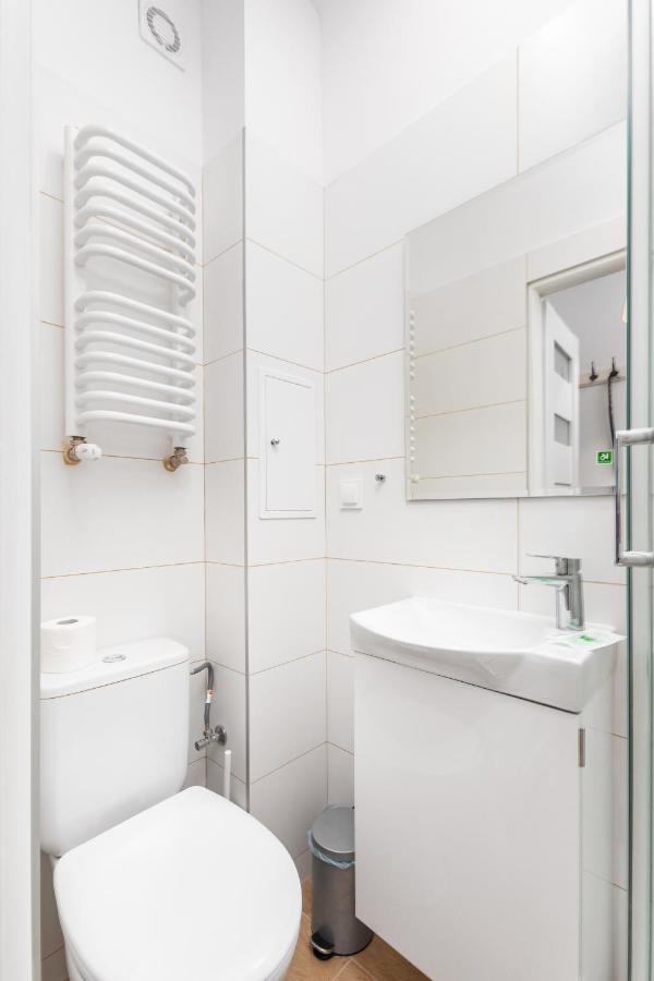 Szymanowskiego 4 By Homeprime Warsaw Exterior photo